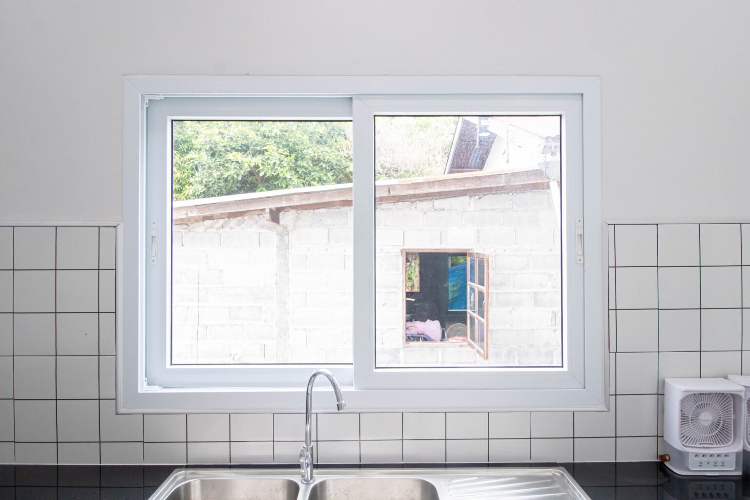 หน้าต่างยูพีวีซี หน้าต่างบานเลื่อน