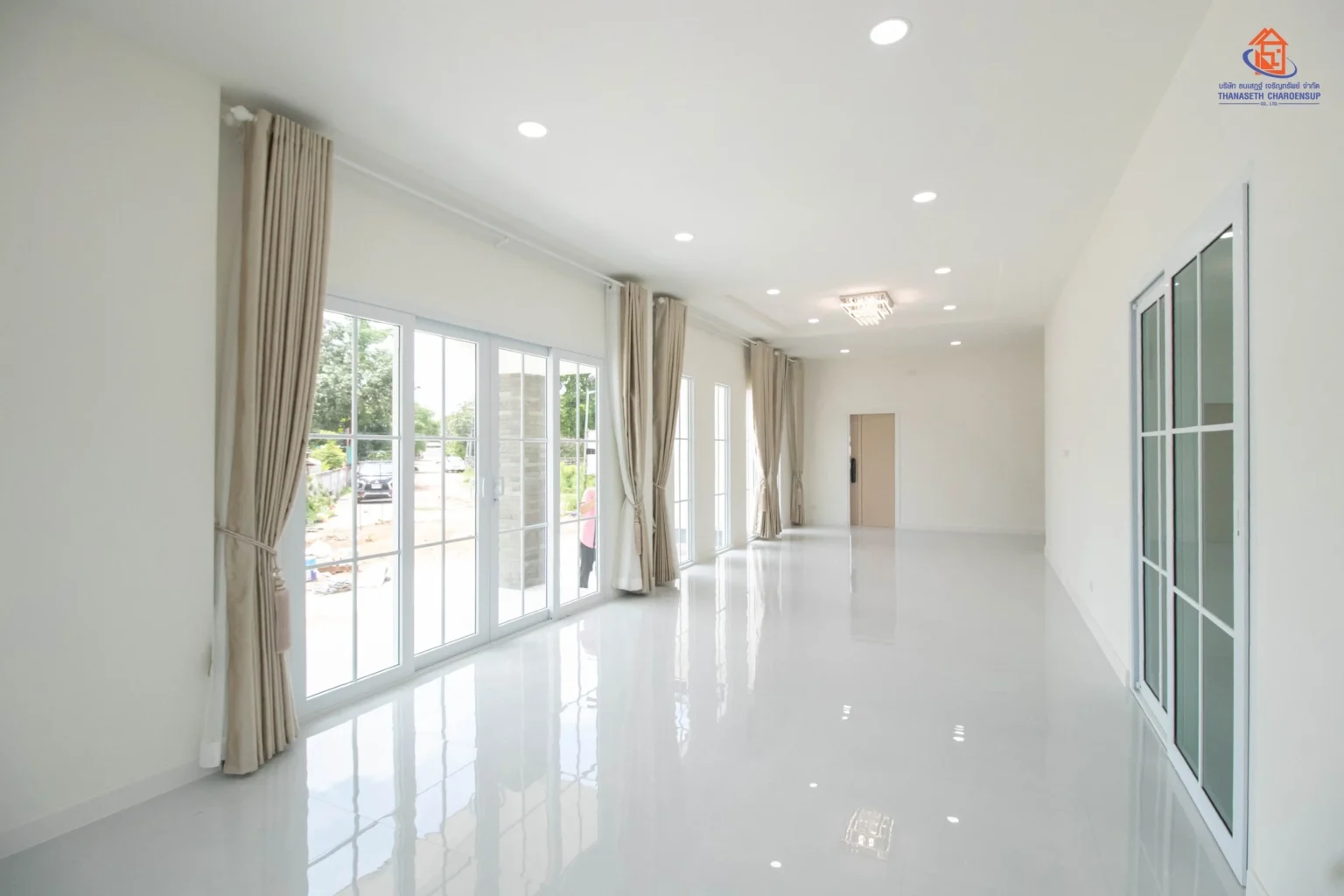 รับสร้างบ้านอันดับ 1 ในภาคอีสาน ถึงเลือกใช้ประตู และ หน้าต่าง uPVC จาก บ้านอุบล