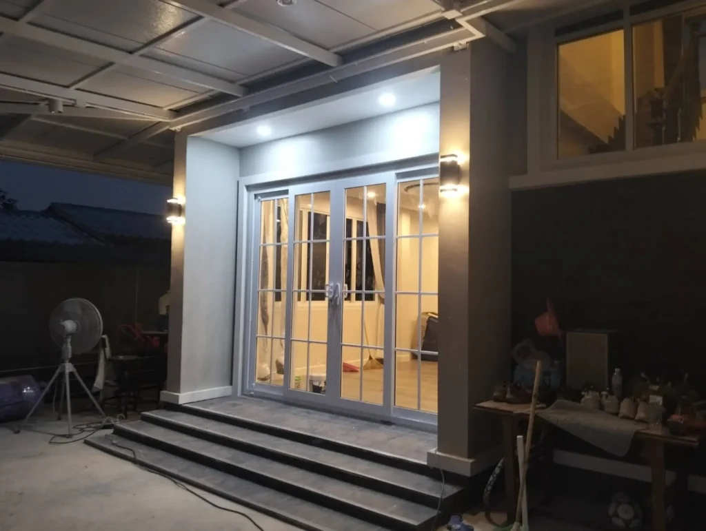 ผลงานการติดตั้งประตูหน้าต่าง uPVC พื้นที่ จ.สุรินทร์