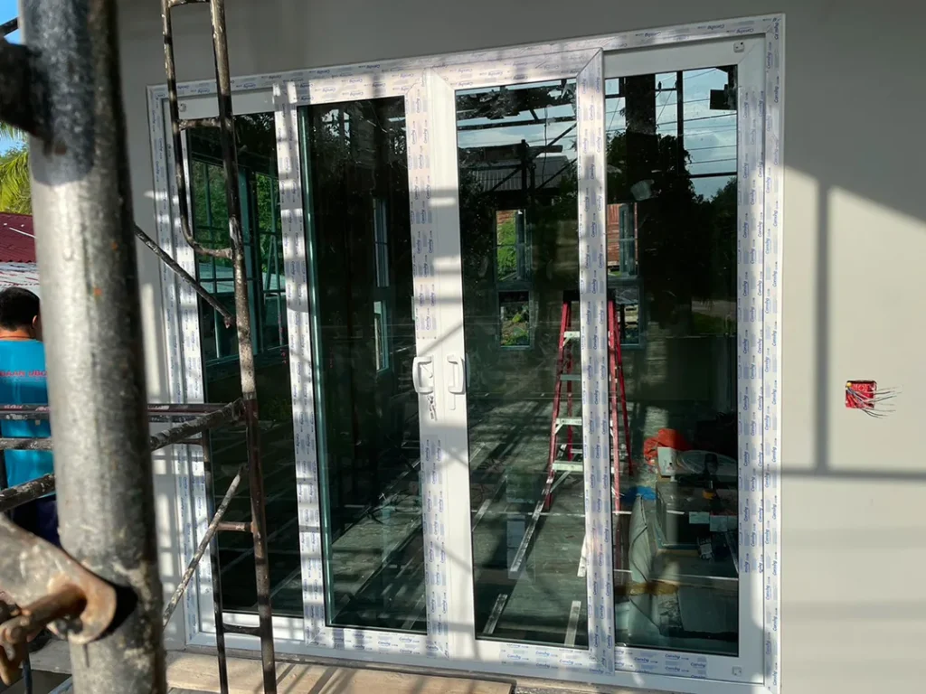 ผลงานหน้างาน จ.อำนาจเจริญ | ประตูหน้าต่าง uPVC โดย บ้านอุบล